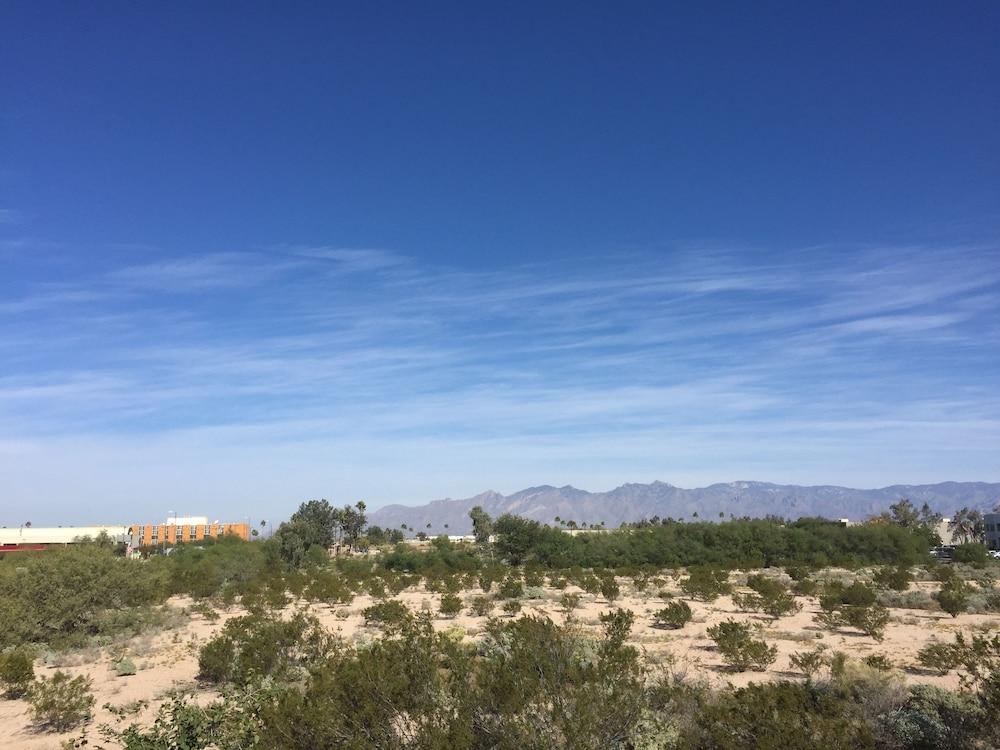 Days Inn By Wyndham Tucson Airport Drexel Heights Экстерьер фото