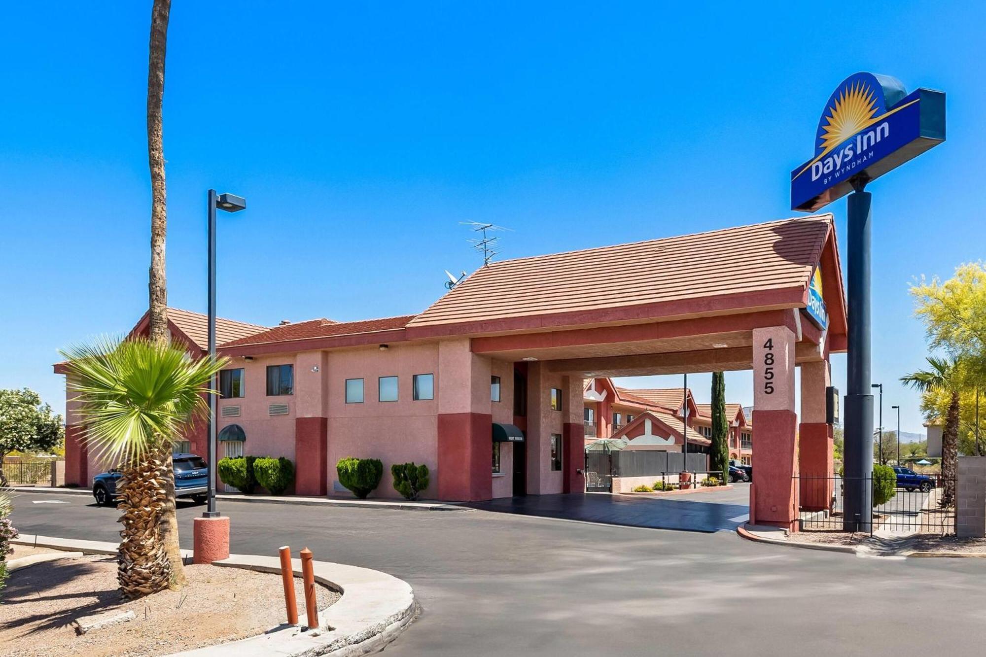 Days Inn By Wyndham Tucson Airport Drexel Heights Экстерьер фото